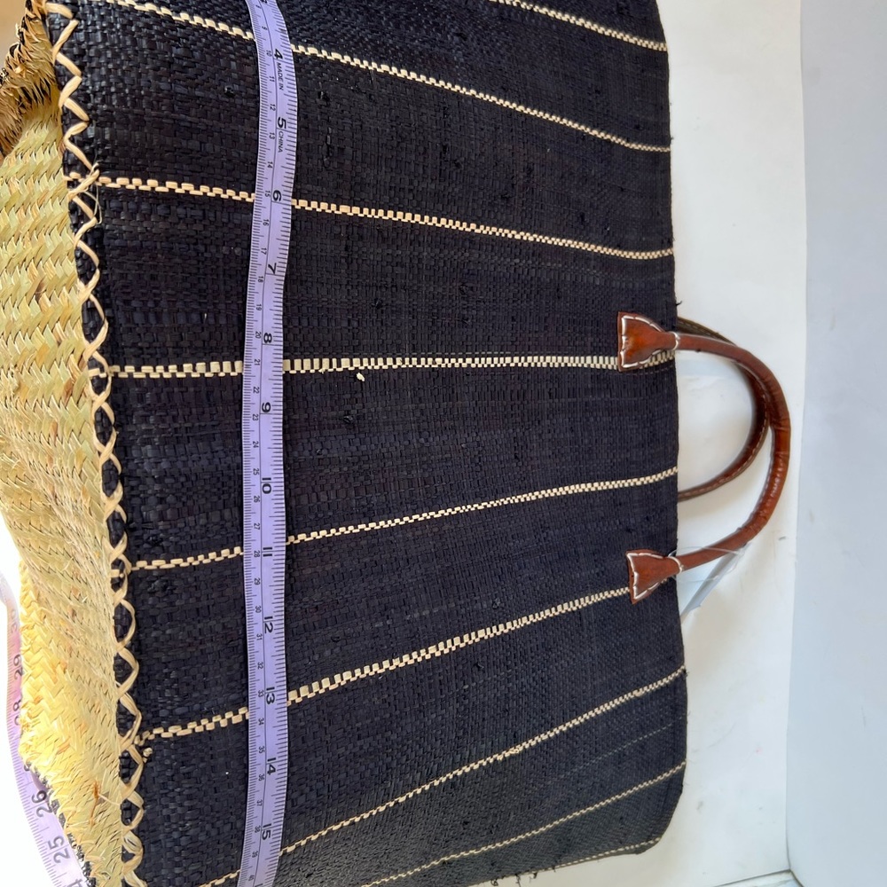 NWT jolie weave black  large tote - Picture 8 of 10
